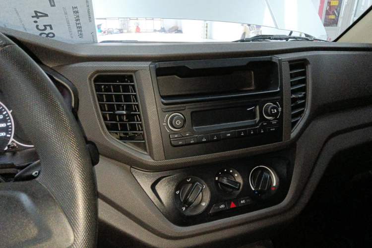 Used Wuling Hongguang V 2022 1.5L Enjoy Edition Electric-Powered LAR