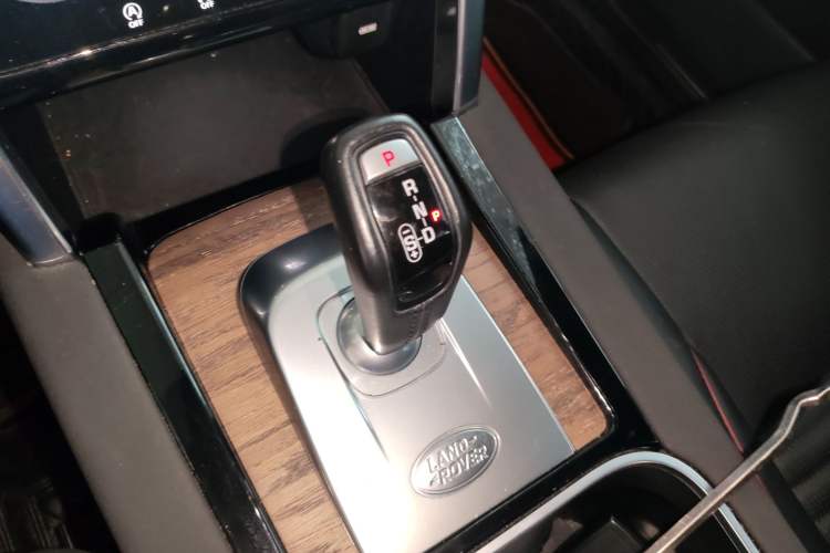 Used Land Rover Discovery Sport 2020 249 PS R-Dynamic Performance Edition
