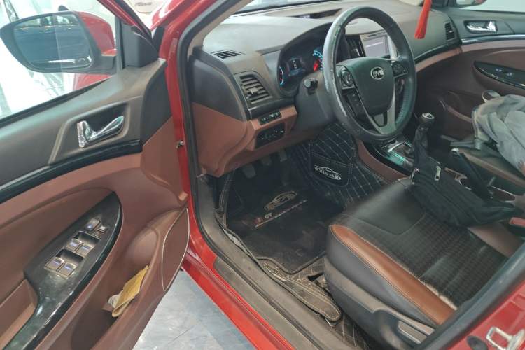 Used BYD Surui 2015 1.5L Manual Comfort Model