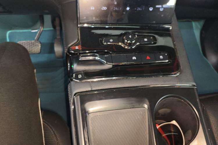 Used Nio ES8 2020 415 km Range 6-Seater Version