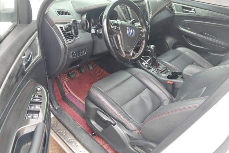 Used CHANGAN CS75 2017 Shangku Edition 1.5T Manual ZhiXiang Model
