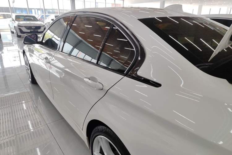 Used BMW 3 Series 2018 320Li Leading Model M Sport Package
