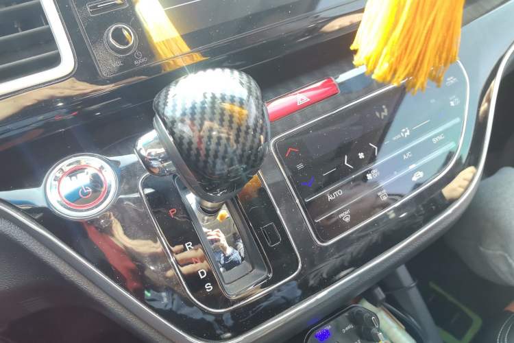 Used Honda Elysion 2019 2.0L Hybrid Luxury Edition
