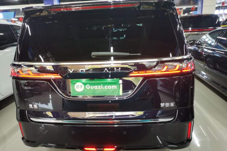 Used VOYAH Dream 2024 PHEV Ultra-Long Range Flagship Edition
