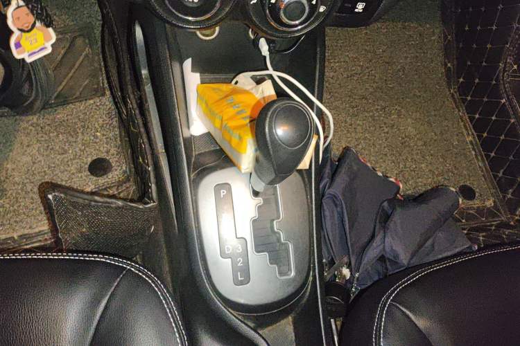 Used Kia K2 2012 Sedan 1.4L Automatic GLS Commemorative Edition