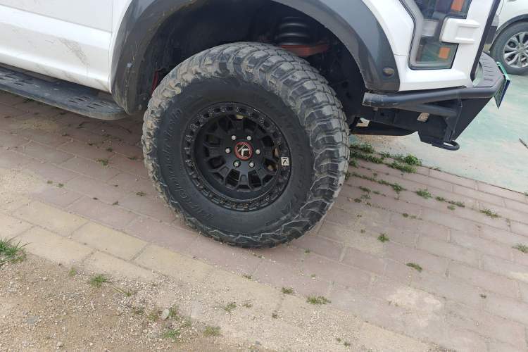 Used Ford F-150 Raptor 2019 3.5T Raptor Performance Enhanced Edition Right Front Wheel Hub