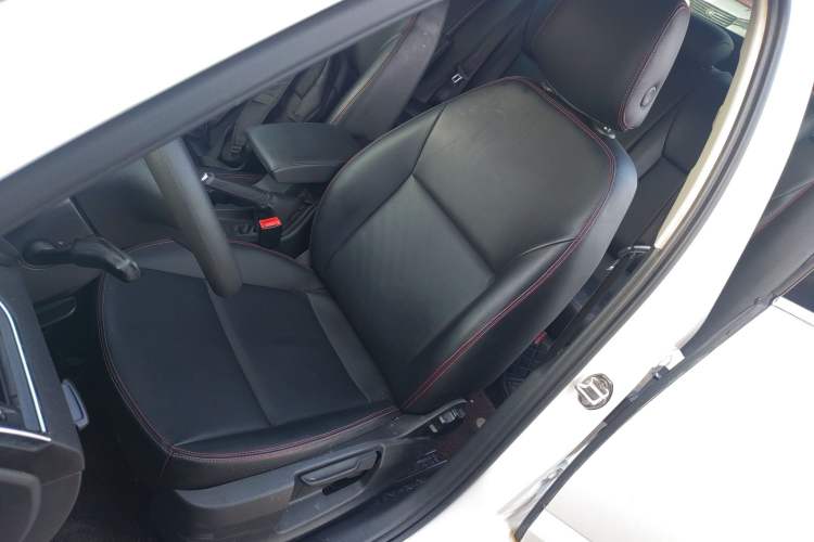 Used Skoda Octavia 2017 Classic Model 1.6L Automatic Comfort Edition Left Front Seat