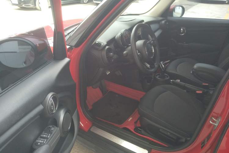 Used MINI MINI 2019 1.5T ONE Five-Door Edition