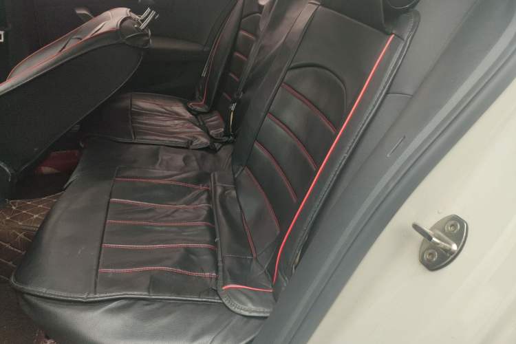 Used Skoda Rapid Spaceback 2016 Revised Version 1.6L Manual Front-Drive Edition