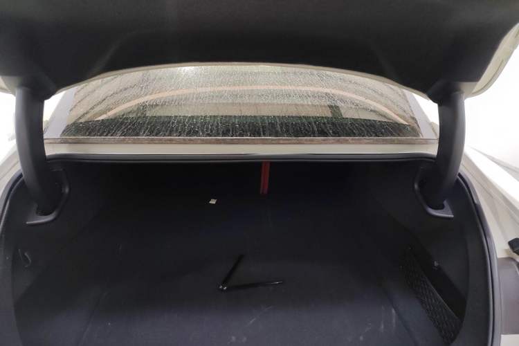 Used Xiaomi Auto SU7 2024 Rear-Drive Long-Range Intelligent Driving Version