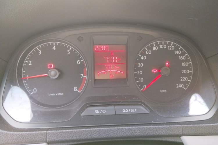 Used Volkswagen Jetta 2013 1.6L Manual Comfort Model Instrument Cluster