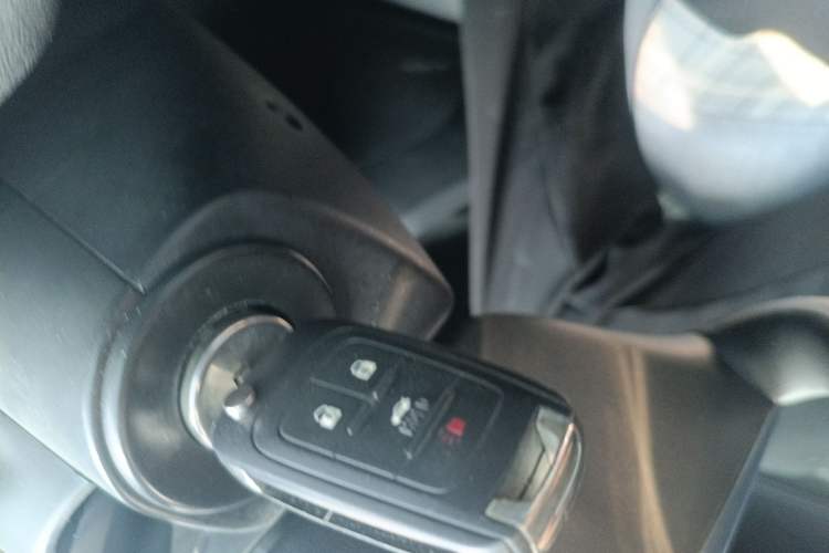 Used Buick Regal 2015 1.6T Leading Technology Model Vehicle Key