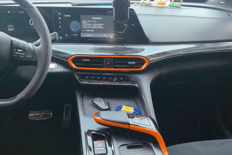 Used CHANGAN UNI-T 2022 1.5T Sport Edition Flagship Version
