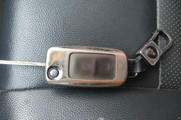 Used Zotye Z300 2012 1.5L Manual Luxury Version Vehicle Key