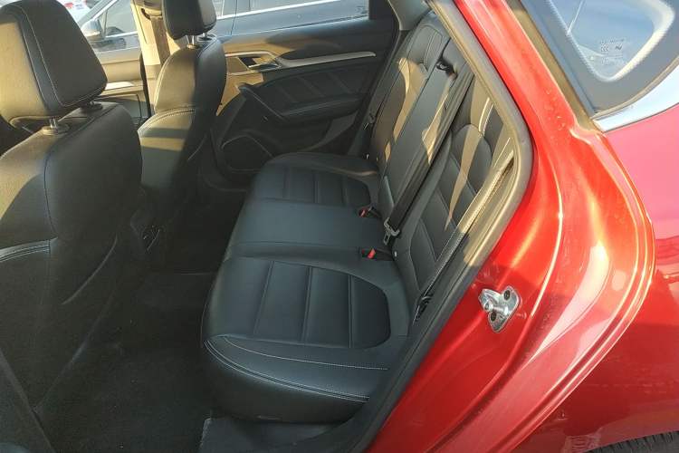 Used MG 6 2017 20T Automatic Luxury Smart Connect Version China V Standard