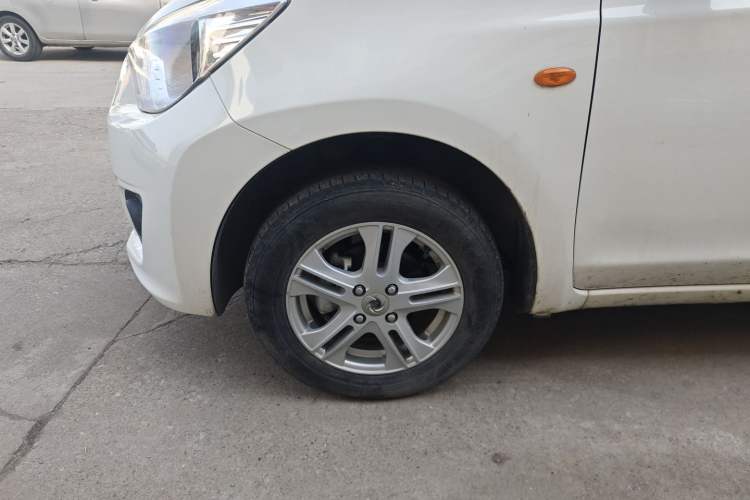 Used Dongfeng Junfeng ER30 2018 Base Model
