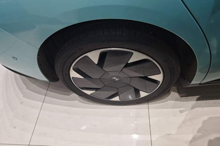 Used XPeng MONA M03 2025 600 with Ultra-Long Range Max Exterior 5