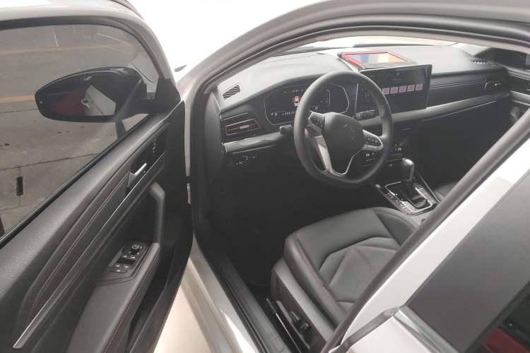 Used Volkswagen Lavida 2024 300TSI DSG Starry Sky Leading Edition Driver Seat