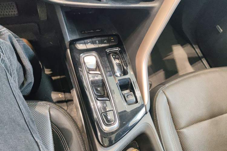 Used Buick Velite 7 2020 652E Connected Smart Car