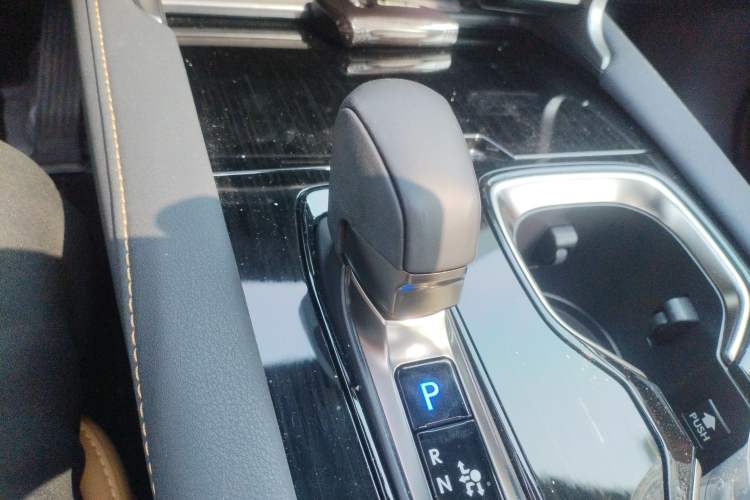 Used Lexus RX 2023 350h Four-Wheel Drive Enjoyment Version Gear Lever