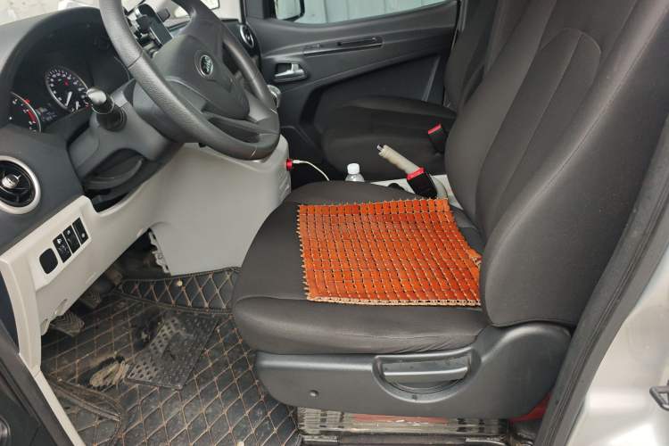 Used JAC Refine M3 2023 PLUS 1.5T 5/7-seat Classic Edition Left Front Seat