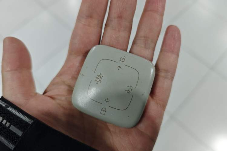 Used Zeekr 7X 2025 100 kWh Long-Range Rear-Wheel Drive with Intelligent Driving Features
