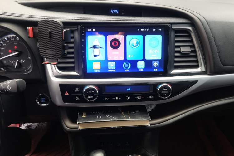 Used Toyota Highlander 2015 2.0T Four-Wheel Drive Luxury Edition 7-Seater