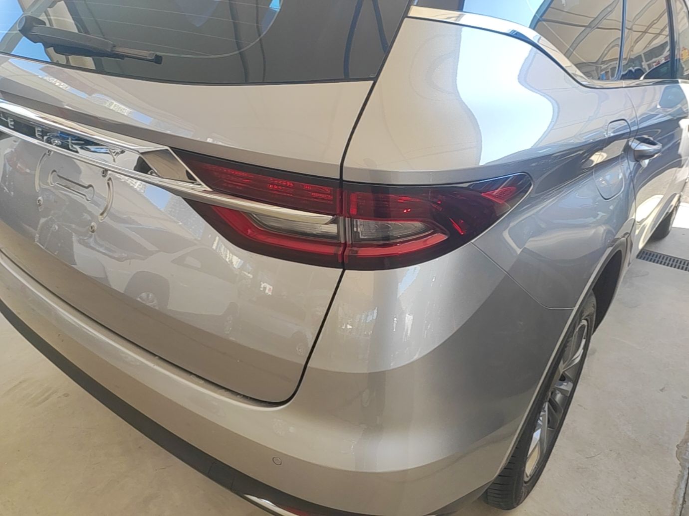 Geely Auto Jiajie 2022 1.8TD DCT Platinum Luxury Edition — снимка 9