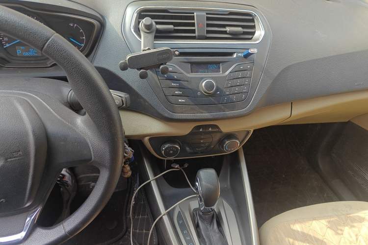 Used Ford Escort 2015 1.5L Automatic Comfort Edition
