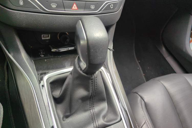 Used Peugeot 408 2014 1.6T Automatic Supreme Edition