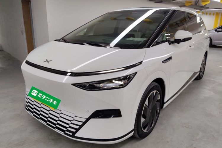 Used XPeng X9 2024 640 All-Wheel Drive High-Performance Max
