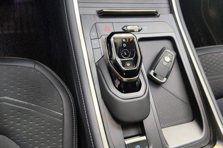 Used Ford Edge 2023 Ford Explorer L 2.0T EcoBoost Two-Wheel Drive 5-Seater Fashion Edition