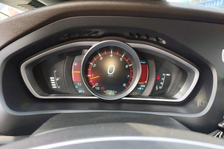 Used Volvo V40 2014 2.0T Zhiya Edition