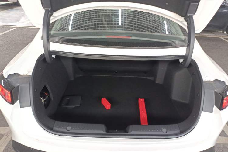 Used CHANGAN Eado PHEV 2025 Smart New Blue Whale 145KM Battleship Edition Trunk