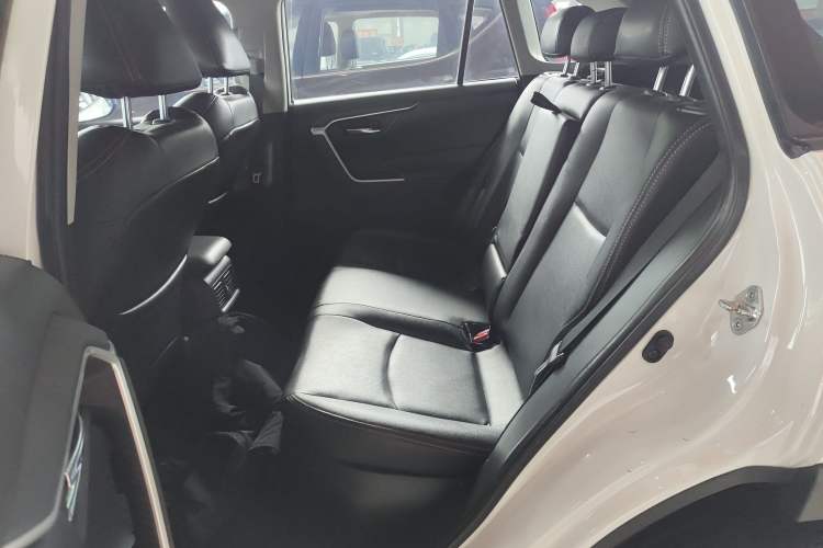 Used Toyota RAV4 2021 Dual-Engine 2.5L E-CVT Two-Wheel Drive Elite Edition