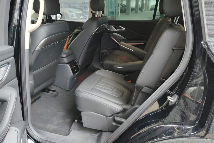 Used Hongqi HS7 PHEV 2024 2.0T PHEV Four-Wheel Drive Flagship Edition 6 Seats Left Rear Seat