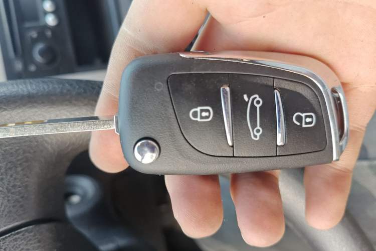 Used Peugeot 307 2010 Sedan 1.6L Automatic Comfort Edition