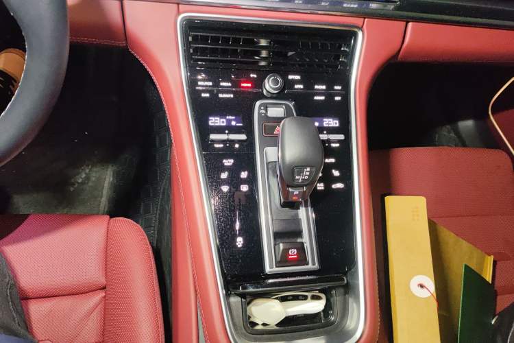 Used Porsche Panamera 2023 Facelifted Panamera 2.9T Platinum Edition