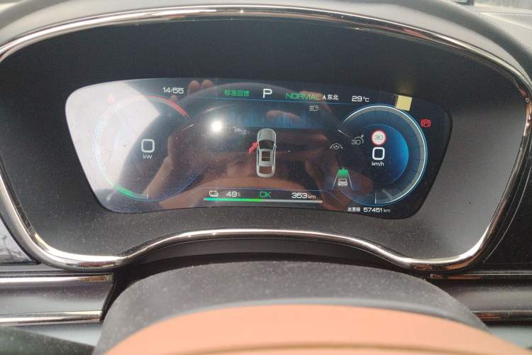 Used BYD Han 2022 EV Genesis Edition 715KM Front-Wheel-Drive Prestige Model Instrument Cluster