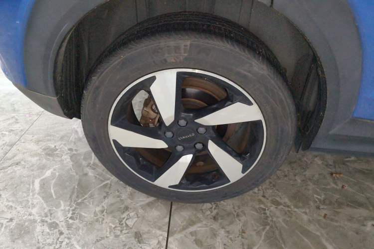 Used Lynk & Co 06 EM-P 2020 PHEV Plus Right Rear Wheel Hub