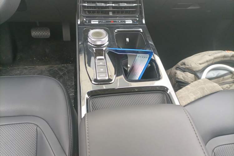 Used Wuling E5 2024 410 km Standard Version
