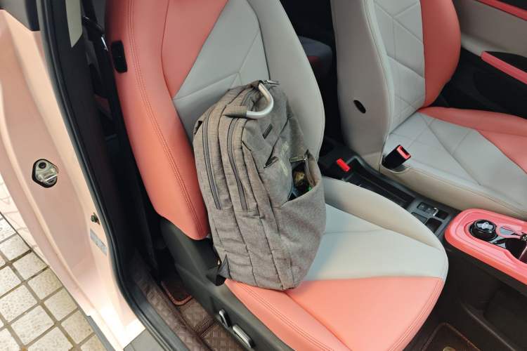 Used Chery QQ Little Ant 2022 Sweet Pink Edition Half-Sugar Version 3-Cell Lithium 30kW 301km