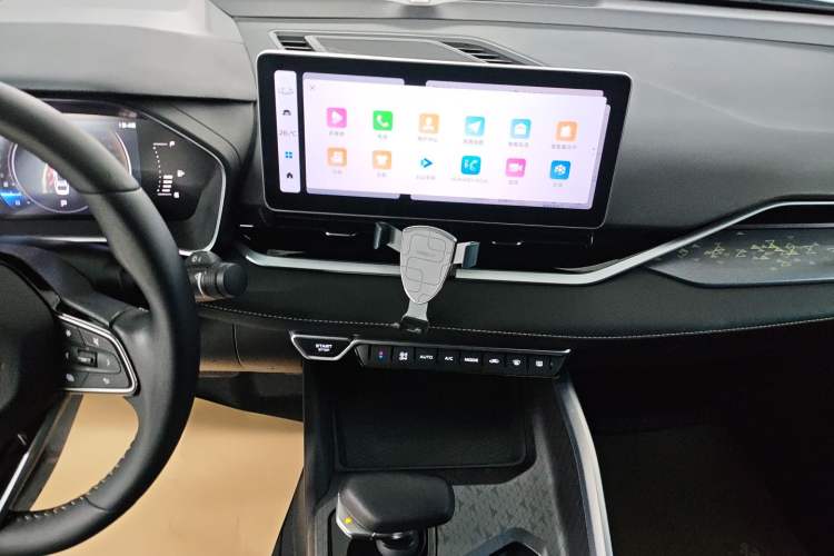 Used Geely Auto Preface 2023 1.5TD Fuyao Version