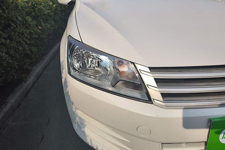 Used Volkswagen Santana 2013 1.4L Manual Fashion Edition