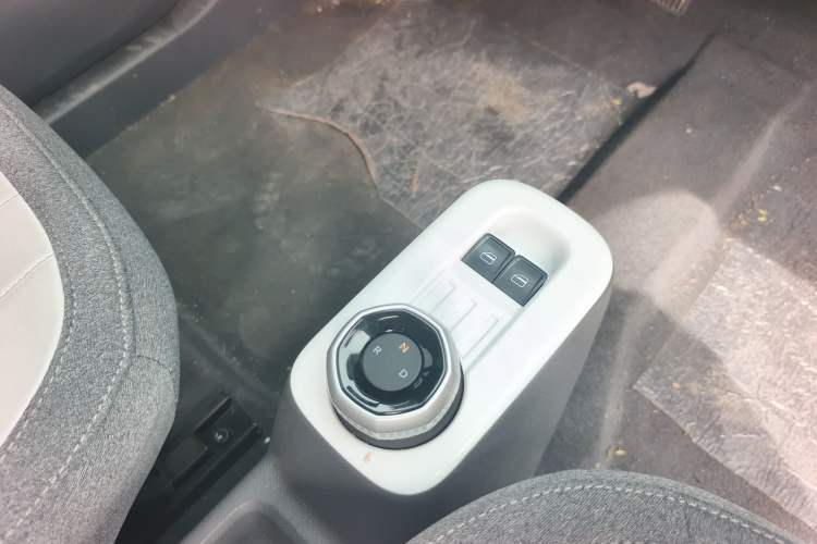 Used Geely Galaxy Panda 2025 210km Panda Kart Gear Lever