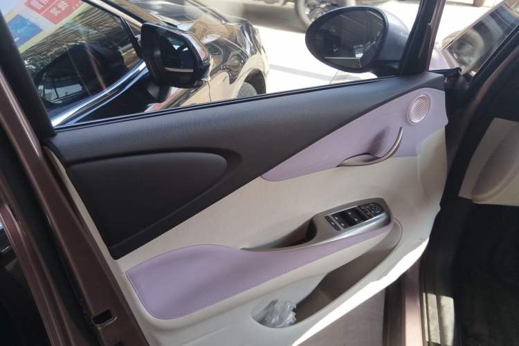 Used BYD Dolphin 2021 405 km Fashion Edition