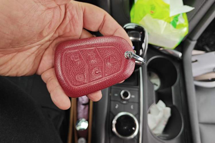 Used Cadillac XT5 2021 28T Luxury Model
