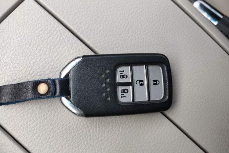 Used Honda Odyssey 2015 2.4L Smart Edition
