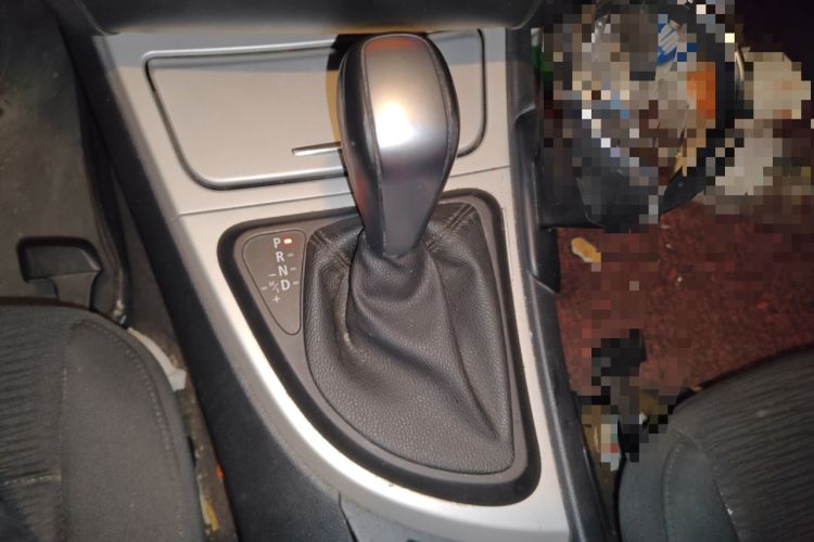 Used BMW 1 Series 2008 120i automatic transmission
