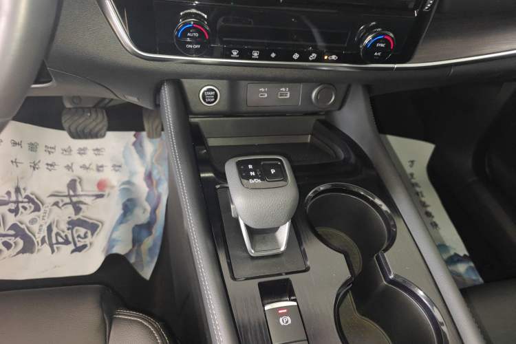 Used Nissan X-Trail 2021 VC-Turbo 300 CVT 4WD Luxury Edition
